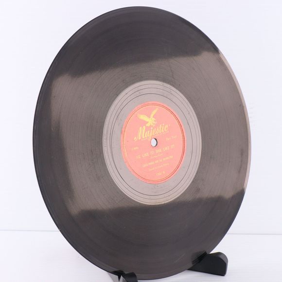 Louis Prima - A Gal In Calico / He / She Like It! - 1946 10" 78 rpm Record 1087 - Picture 11 of 16